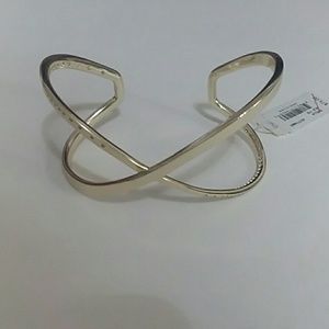 Kendra Scott Jewelry - NWT Kendra Scott - Stella Cuff Bracelet Kendra Scott Jewelry - NWT Kendra Scott - Stella Cuff Bracelet